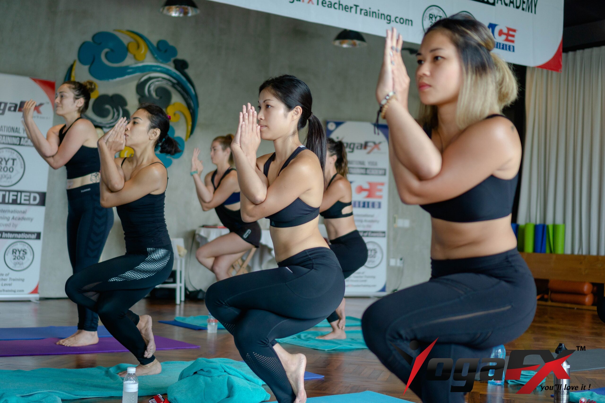 yoga canggu, hot yoga canggu, canggu yoga studio, bikram yoga canggu, yoga classes canggu bali, best