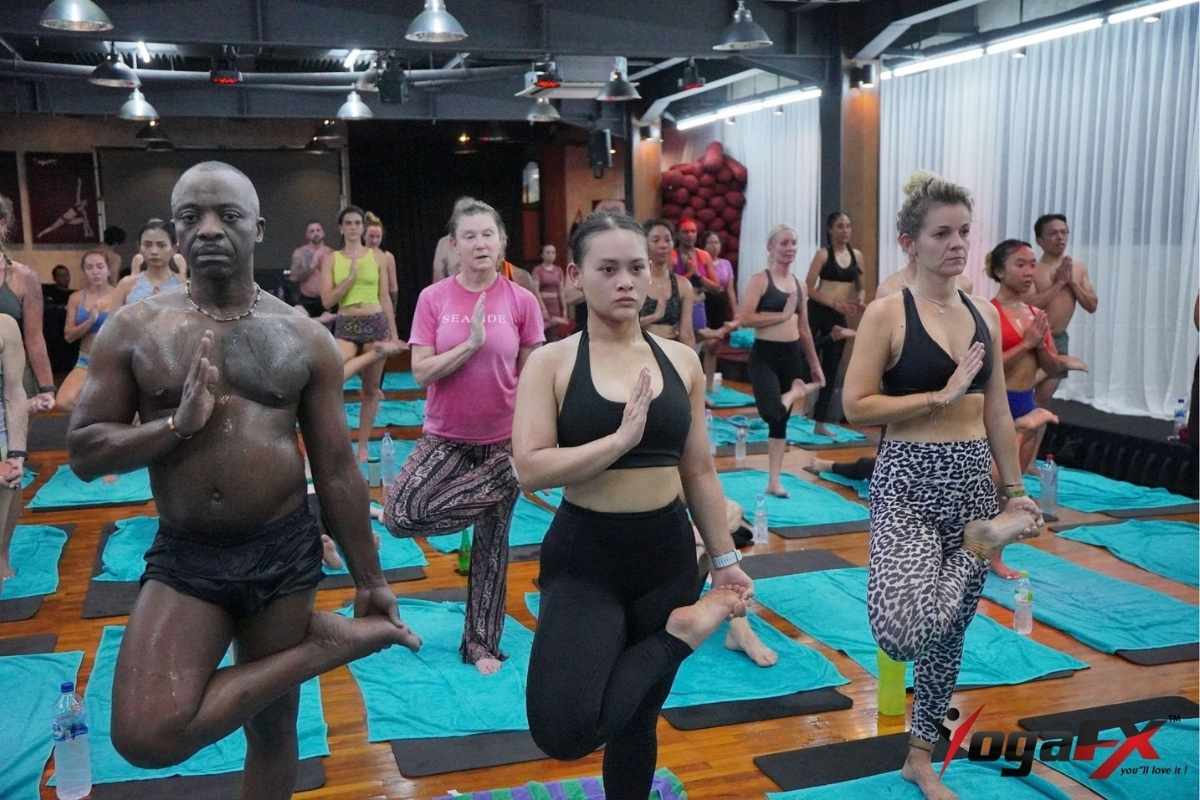 What online bikram yoga teacher training can and cannot replace, compared to in-person dialogue delivery practice at Bikram Yoga FX Bali.