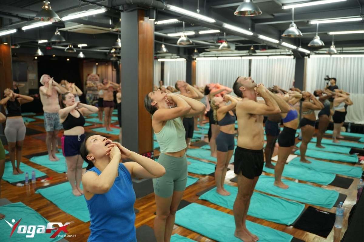 A yoga clothing and gear shop in Seminyak, one of the places to buy yoga gifts for men in Bali